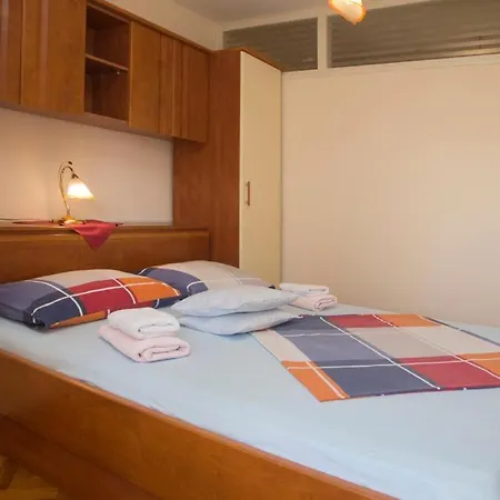 Orsula Apartment Split